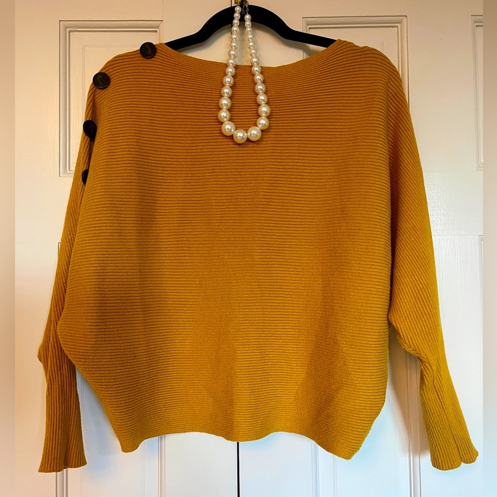 Faith and Zoe cropped batwing sweater